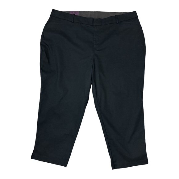 Ava & Viv Pants - Ava & Viv Ankle High-Rise fitted in hip and thigh pants size Woman’s 26.